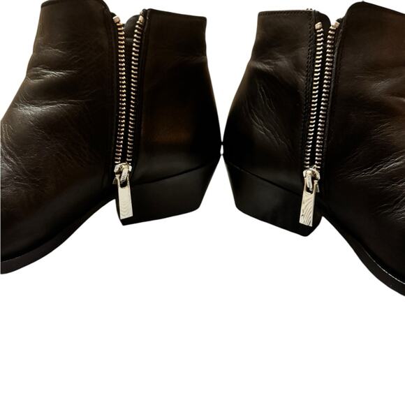 Thursday Boot Co | Women’s 7 | Black Leather | Pointed Toe Booties Block Heel - Picture 2 of 12